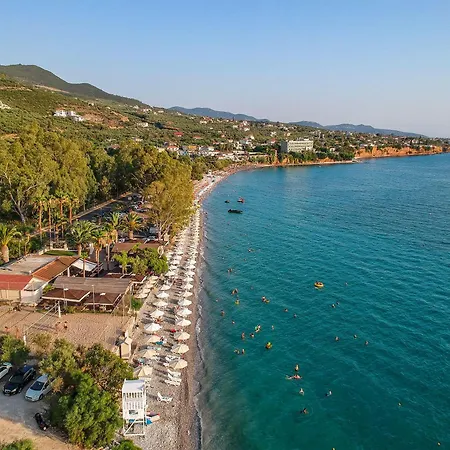 Апартаменты Seaside Comfort Residences *