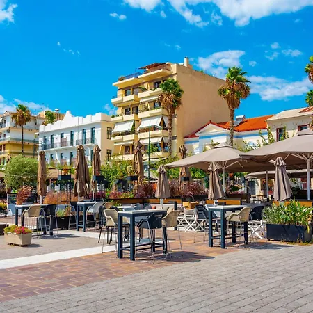 Апартаменты Seaside Comfort Residences *